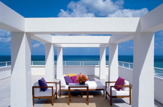 It's an open secret that celebrities stay free at the Shore Club. But they also come for the sushi: the 14 Nobu restaurants around the world are synonymous with celebs. When in town, this is where Lance Armstrong and Matthew McConaughey shack up.